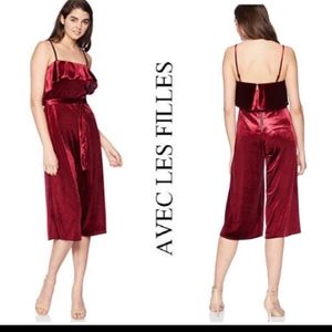 NWT- Avec Les Filles size 4 velvet jumpsuit. Burgundy.